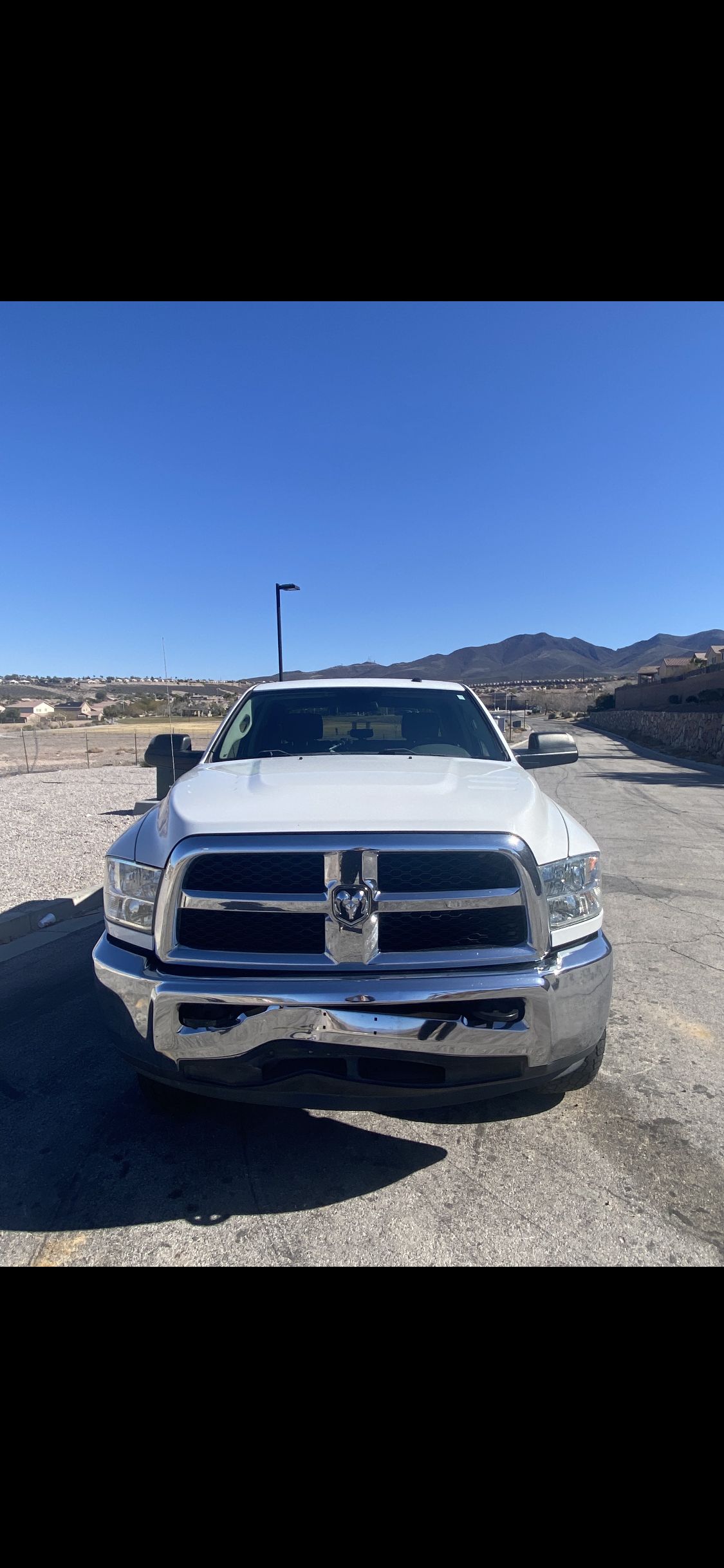 Used 2018 RAM 2500 Tradesman w/ Chrome Appearance Group AWD/4WD image 12