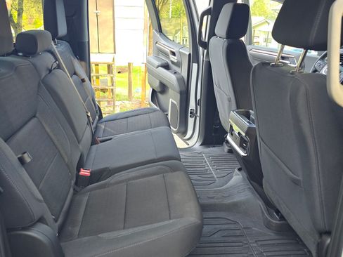 Used 2023 GMC Sierra 1500 Elevation image 18