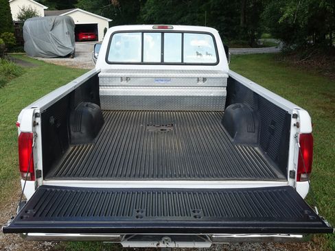 Used 1997 Ford F350 2WD SuperCab DRW image 16
