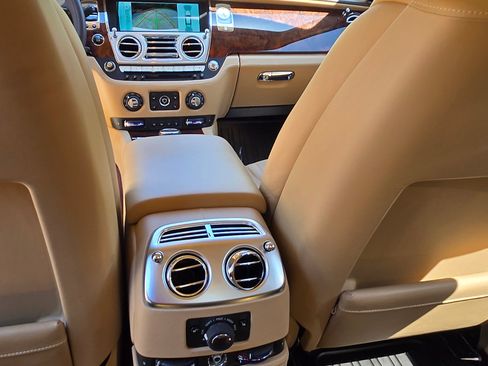 Used 2015 Rolls-Royce Ghost Series II Sedan 4D image 9