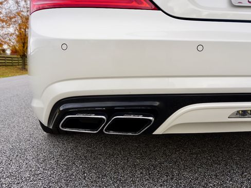 Used 2013 Mercedes-Benz SL 63 AMG image 22