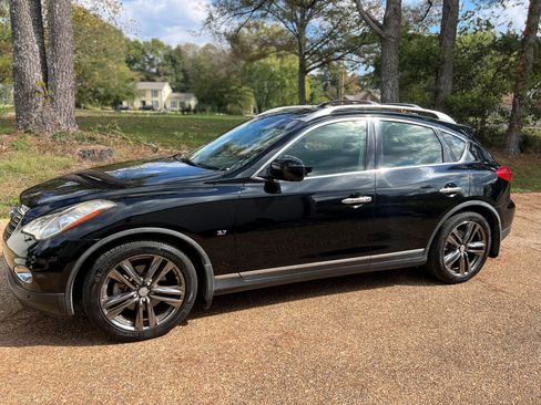 Used 2015 INFINITI QX50 Journey w/ Premium Package image 2