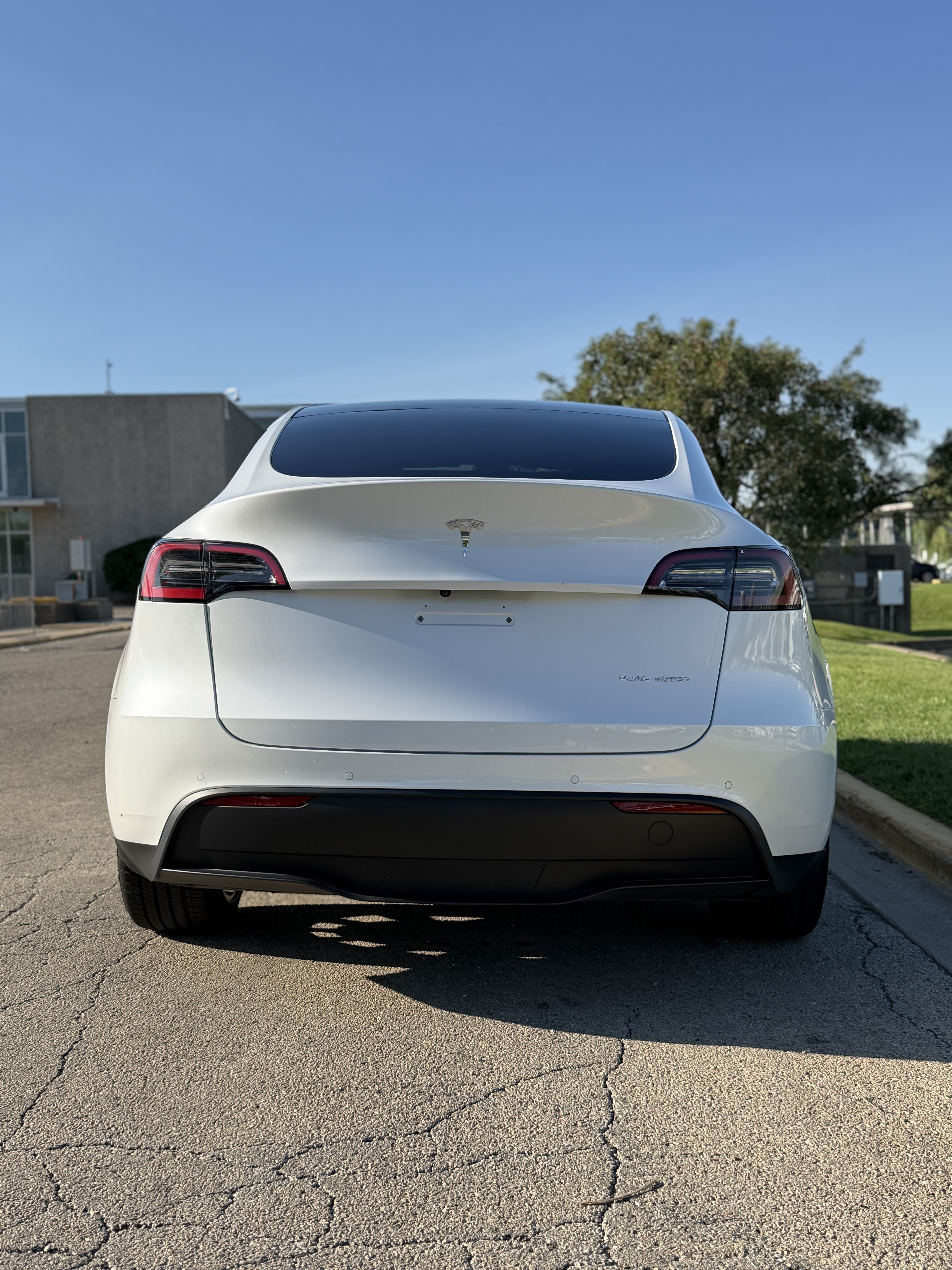 Used 2021 Tesla Model Y Long Range AWD/4WD image 5