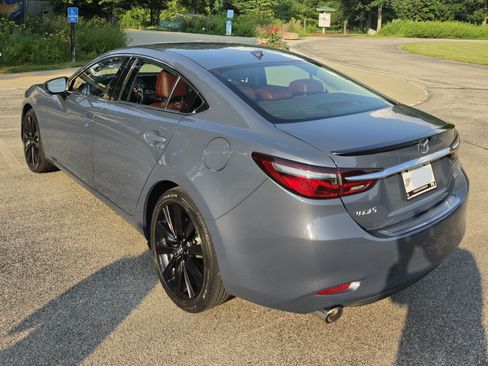 Used 2021 MAZDA MAZDA6 Carbon Edition FWD image 13