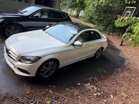 Used 2015 Mercedes-Benz C 300 Sedan image 13