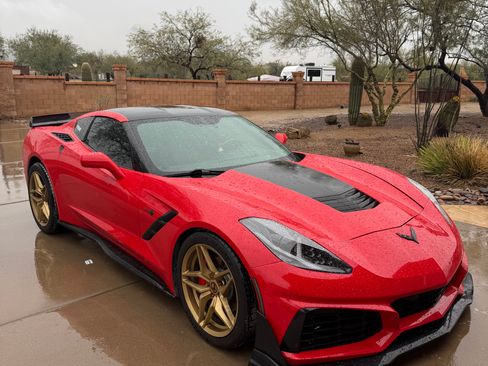 Used 2014 Chevrolet Corvette Stingray Coupe w/ 2LT Preferred Equipment Group image 1