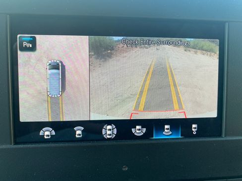 Used 2023 Mercedes-Benz Sprinter 2500 image 24