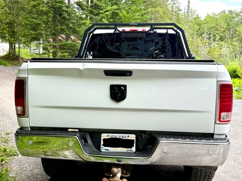 Used 2016 RAM 3500 Laramie Longhorn AWD/4WD image 5