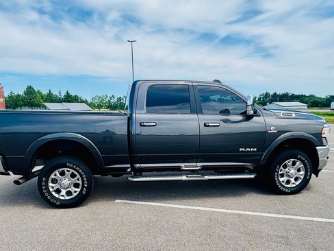 Used 2022 RAM 2500 Laramie AWD/4WD image 8