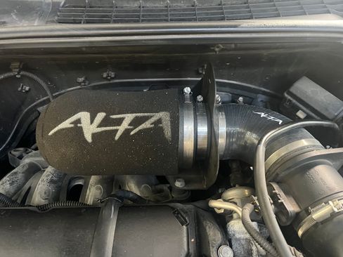 Used 2015 MINI Cooper Paceman S image 9