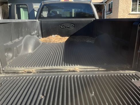 Used 2005 Ford F150 XLT image 15