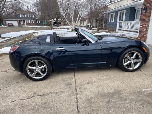 Used 2007 Saturn Sky w/ Premium Trim Pkg image 8
