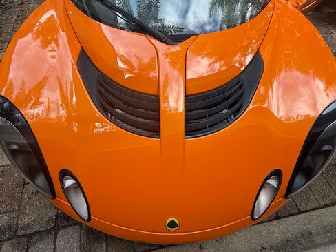 Used 2005 Lotus Elise image 22