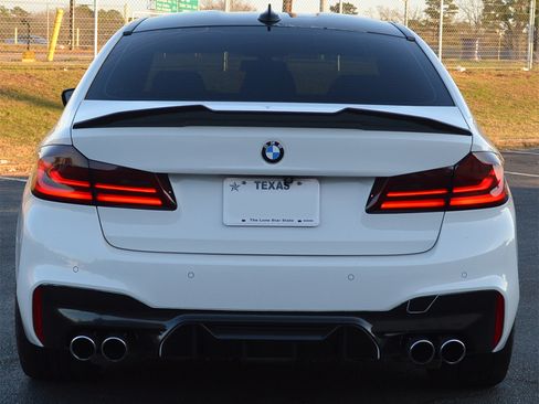 Used 2018 BMW M5 w/ Executive Package image 9