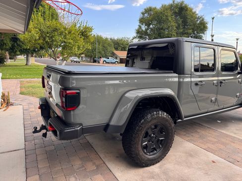 Used 2022 Jeep Gladiator Mojave w/ LED Lighting Group AWD/4WD image 8