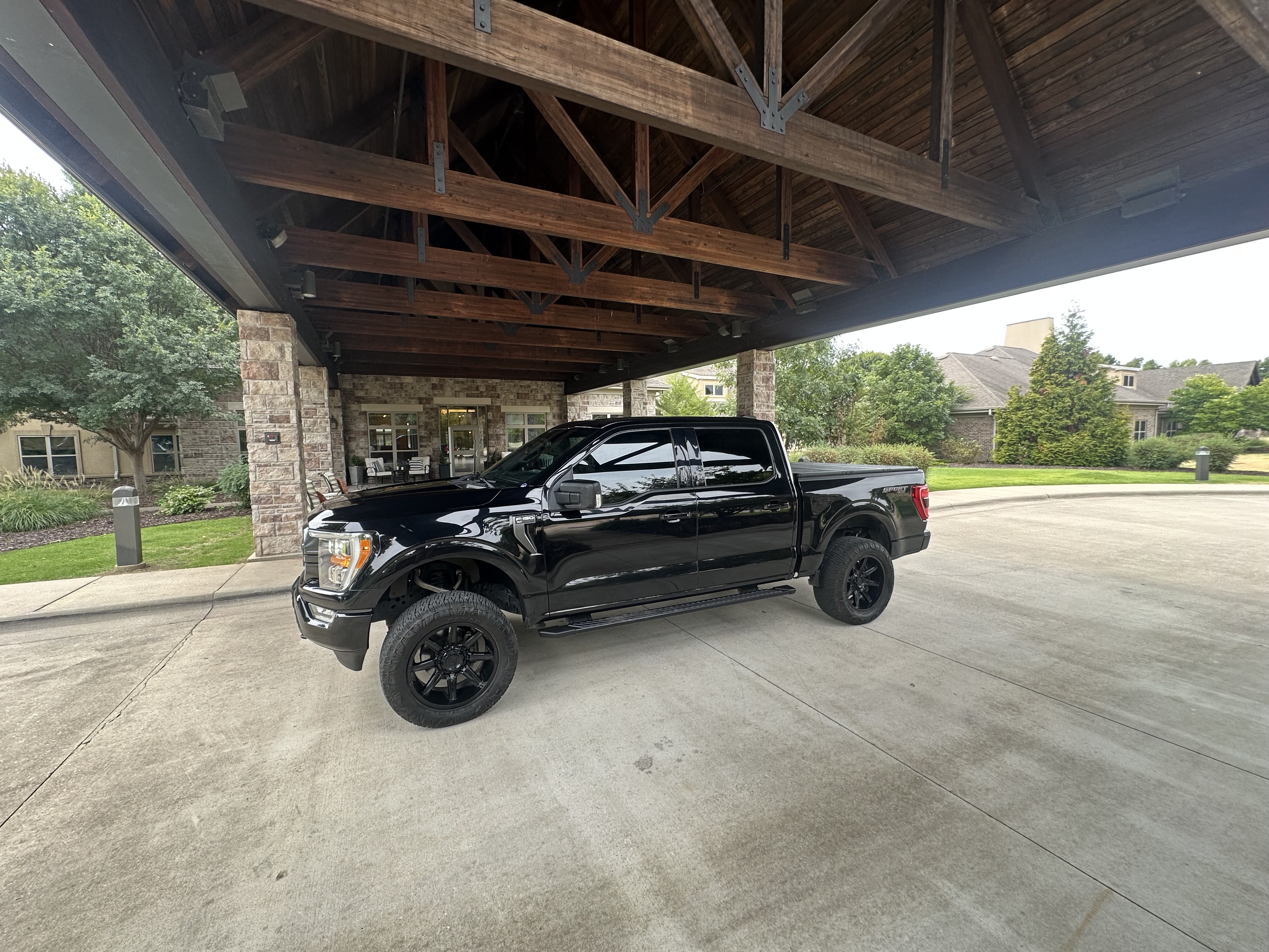 Used 2021 Ford F150 XLT w/ Equipment Group 302A High AWD/4WD image 14