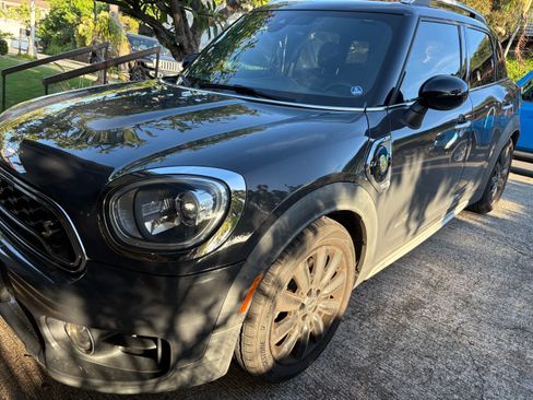 Used 2019 MINI Cooper Countryman SE w/ Premium Package image 8