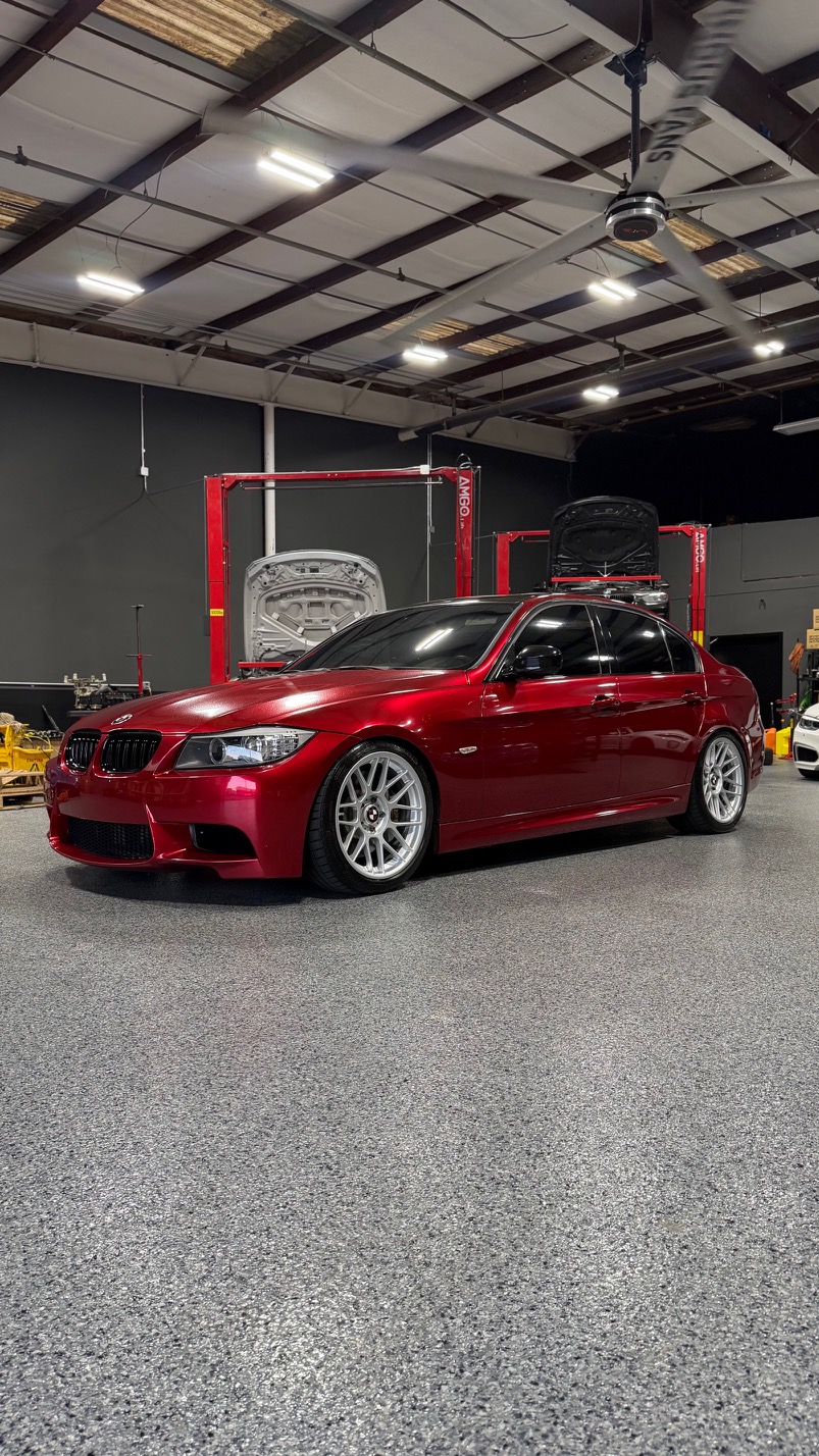 Used 2011 BMW 335i Sedan RWD image 2