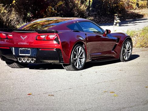 Used 2019 Chevrolet Corvette Grand Sport RWD image 4