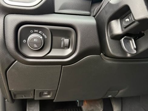 Used 2021 RAM 2500 Big Horn w/ Level 2 Equipment Group image 9