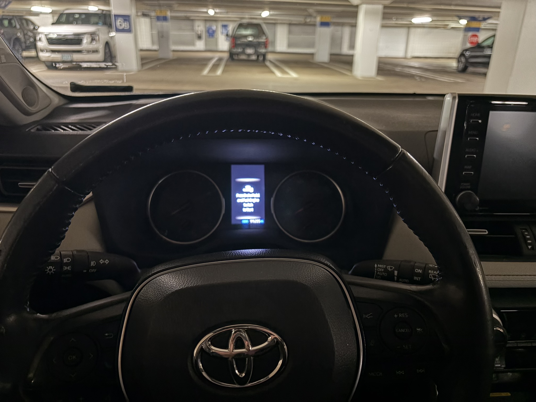 Used 2020 Toyota RAV4 XLE Premium AWD/4WD image 16