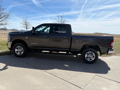 Used 2019 RAM 2500 Big Horn image 16
