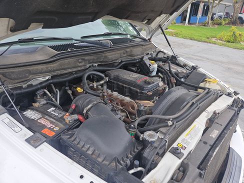 Used 2007 Dodge Ram 3500 Truck SLT image 8