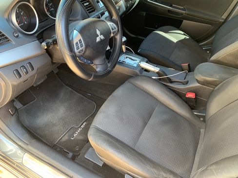 Used 2011 Mitsubishi Lancer ES image 9