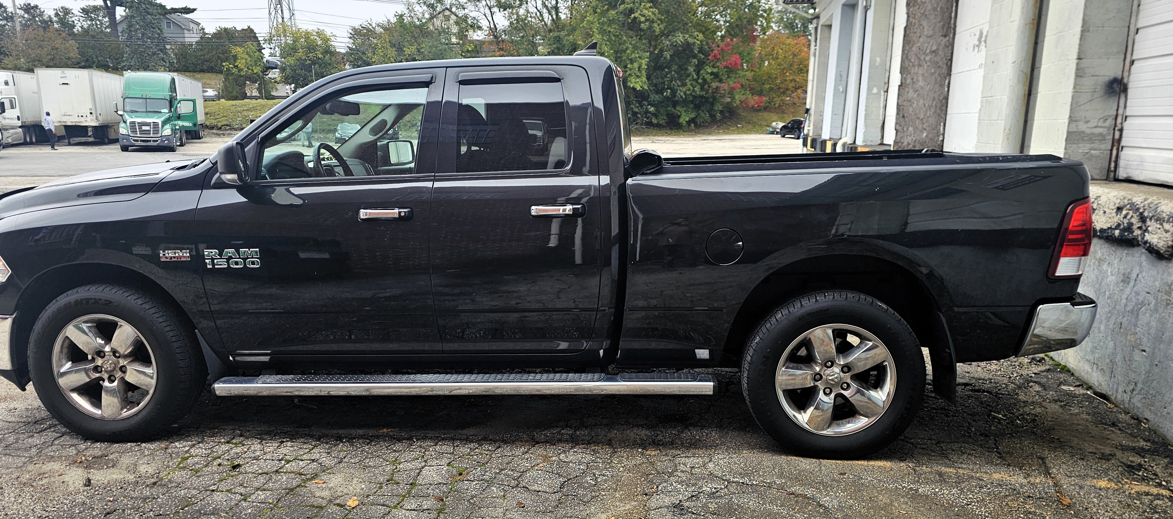 Used 2018 RAM 1500 Big Horn AWD/4WD image 9
