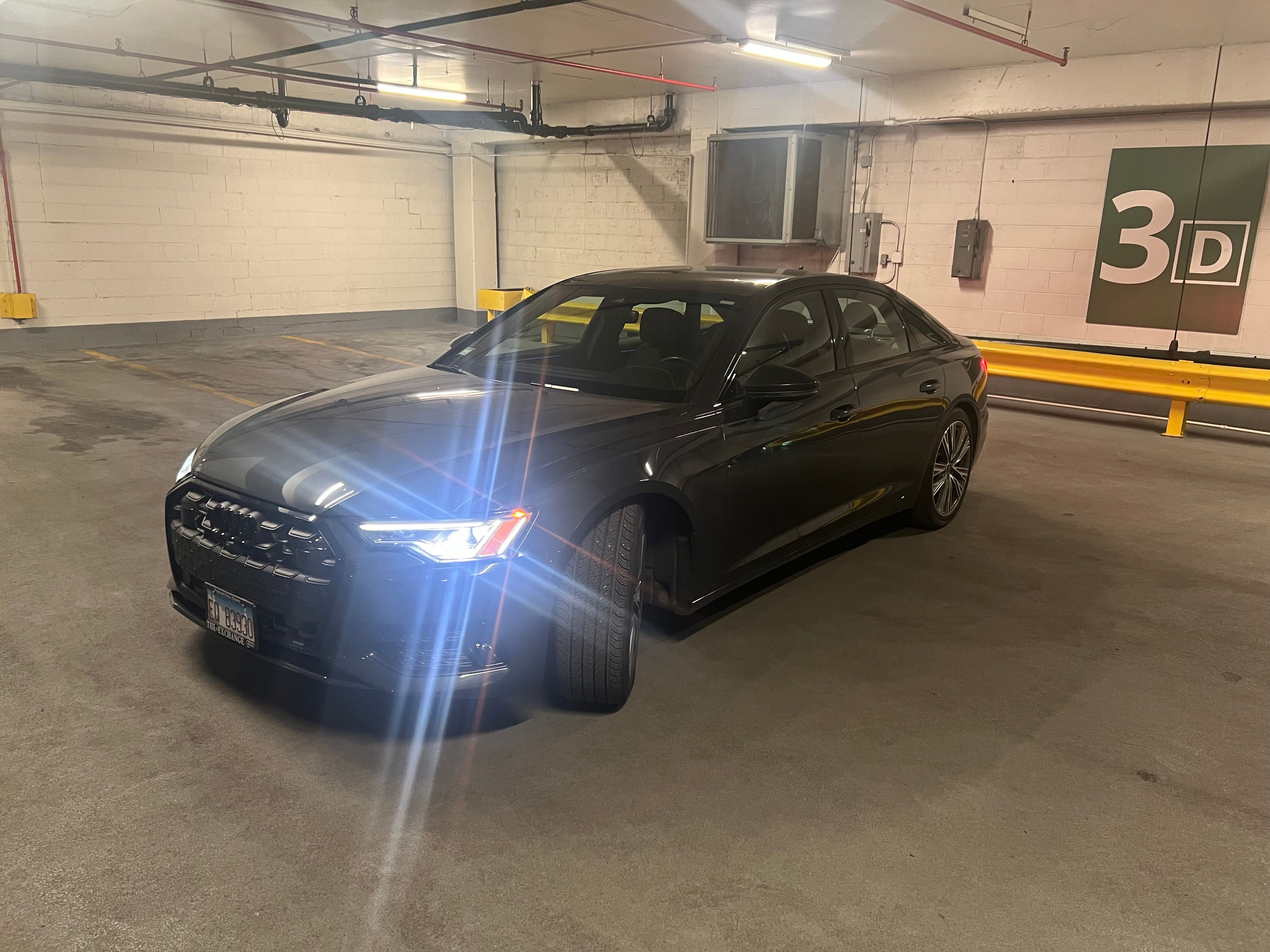 Used 2024 Audi A6 Premium Plus w/ Premium Plus Package AWD/4WD image 2