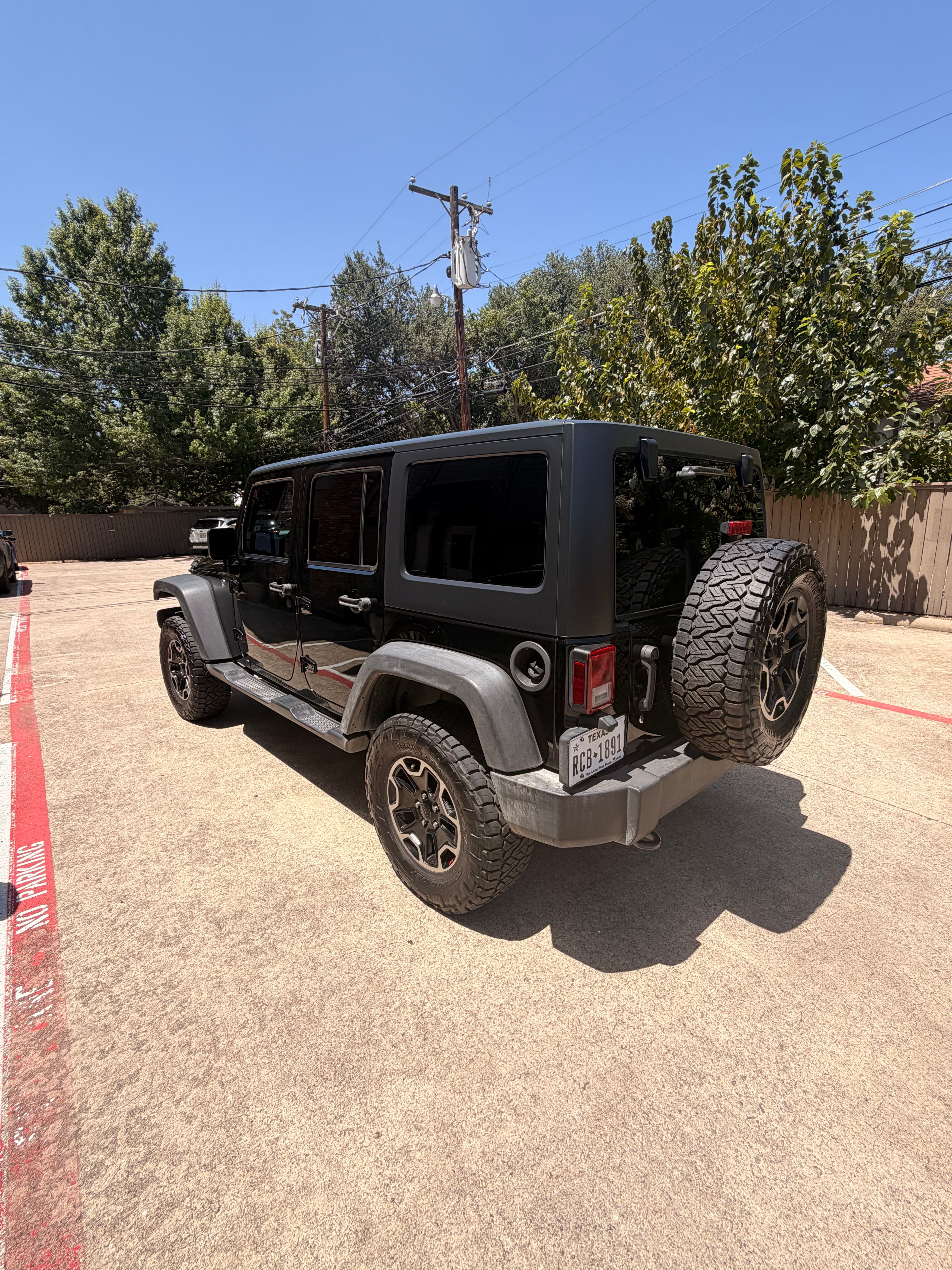 Used 2017 Jeep Wrangler Unlimited Sport w/ Quick Order Package 24S AWD/4WD image 1