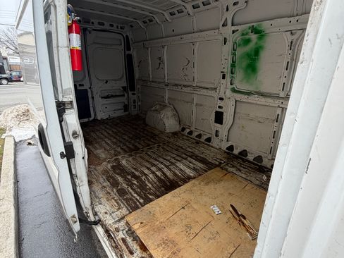 Used 2015 RAM ProMaster 3500 w/ Interior Convenience Group image 8