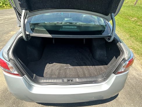 Used 2015 Nissan Altima 2.5 SL w/ Technology Package FWD image 23