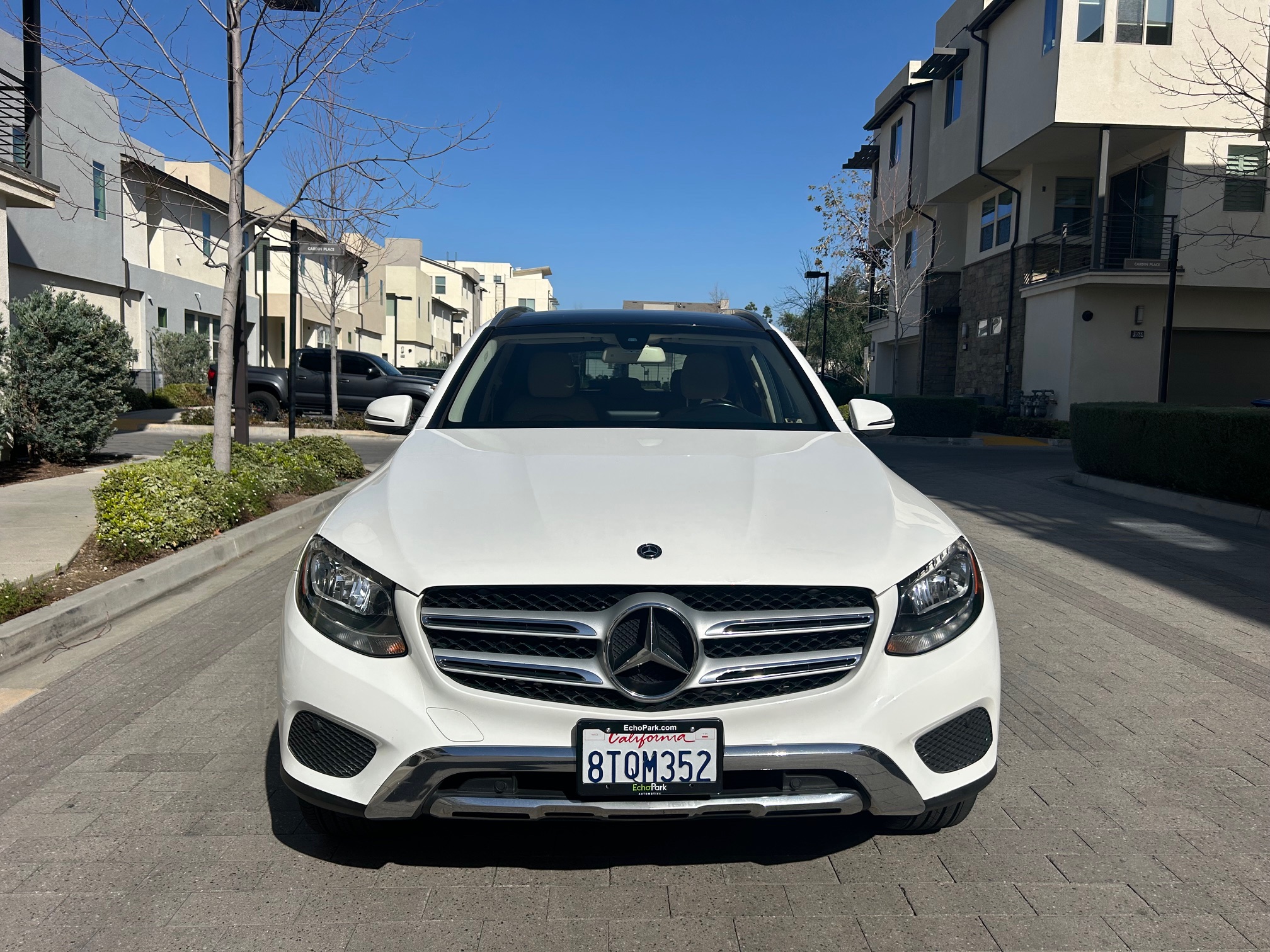 Used 2018 Mercedes-Benz GLC 300 image 1