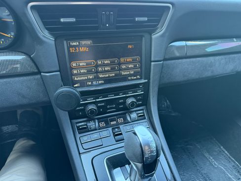 Used 2016 Porsche 911 GT3 RS image 5