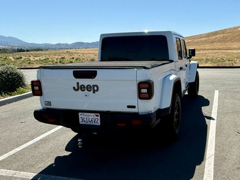Used 2020 Jeep Gladiator Rubicon AWD/4WD image 17