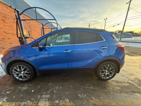 Used 2018 Buick Encore Sport Touring image 1