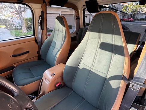 Used 1997 Jeep Wrangler Sahara image 17