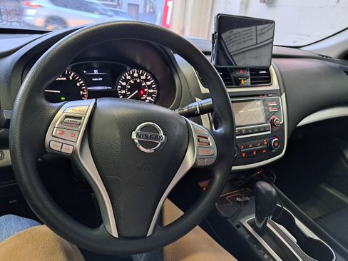 Used 2017 Nissan Altima 2.5 S w/ Power Driver Seat Package image 12