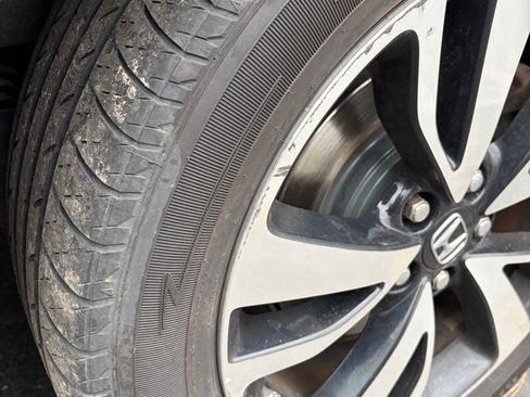 Used 2018 Honda Odyssey Elite image 9