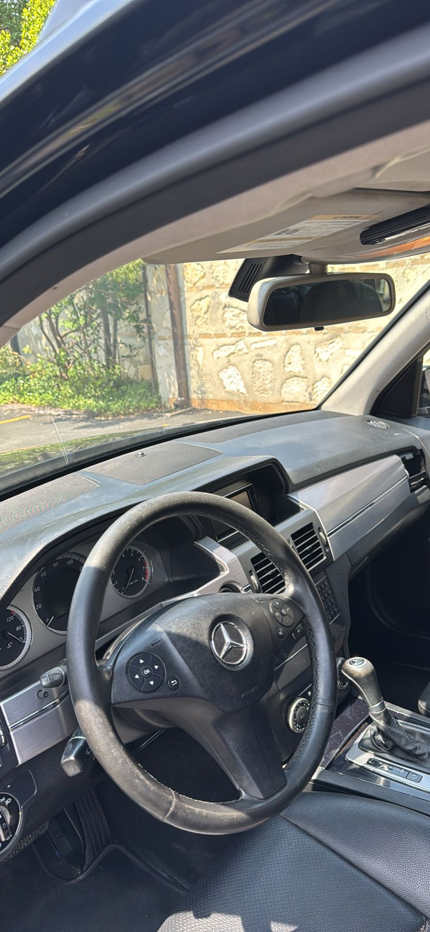 Used 2010 Mercedes-Benz GLK 350 2WD image 4