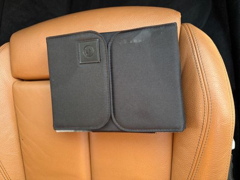 Used 2018 BMW 330e w/ Premium Package image 32