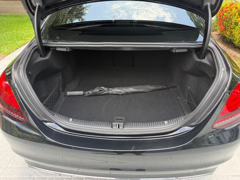 Used 2019 Mercedes-Benz C 300 Sedan image 13