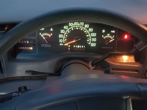 Used 1996 Buick Roadmaster Estate image 29