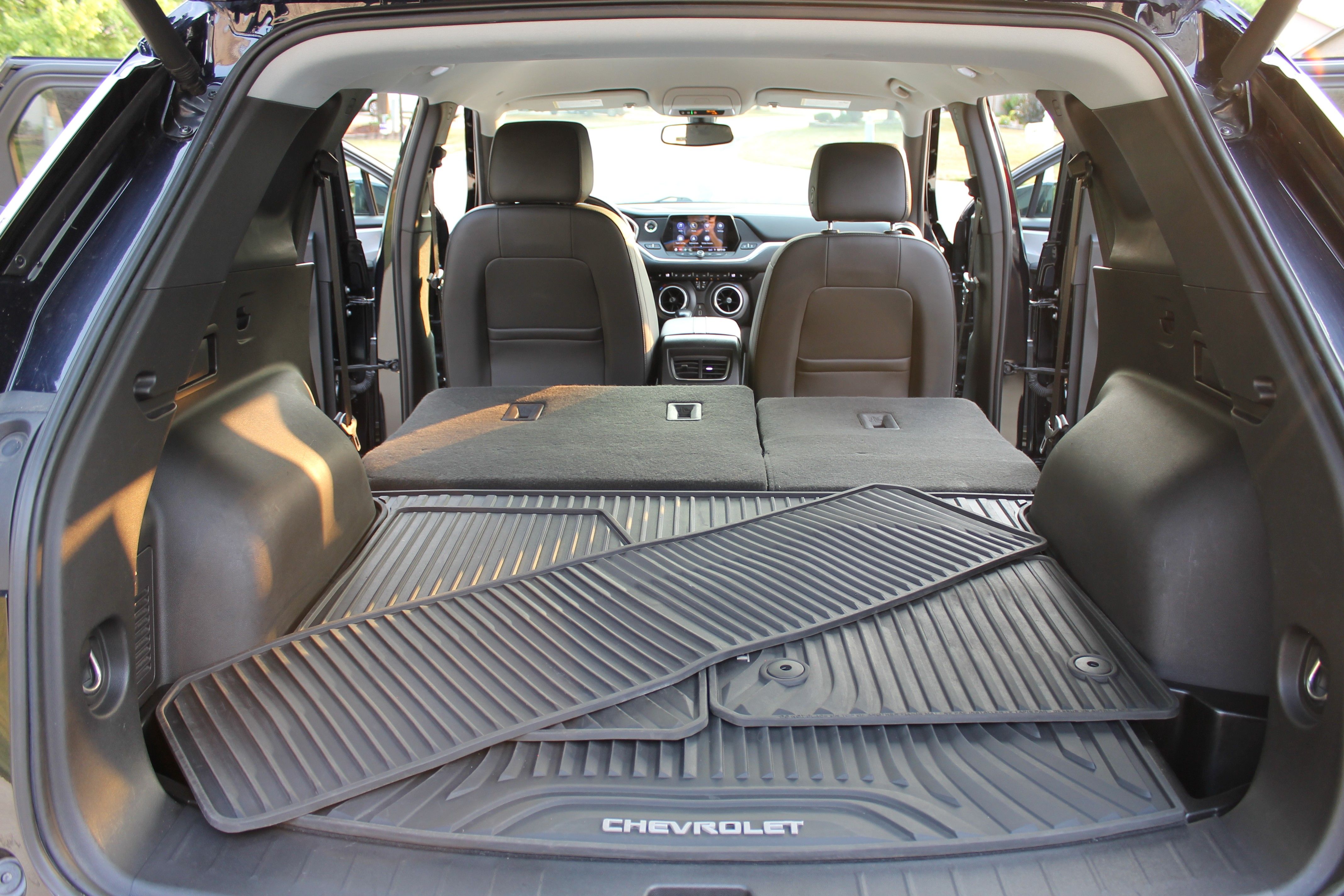 Used 2020 Chevrolet Blazer LT FWD image 18