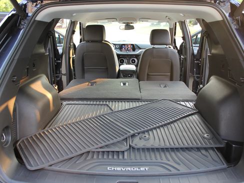 Used 2020 Chevrolet Blazer LT FWD image 18