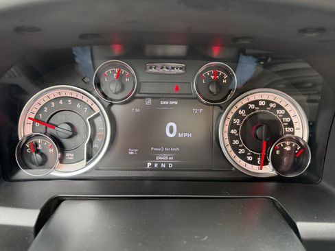 Used 2019 RAM 1500 Big Horn image 13