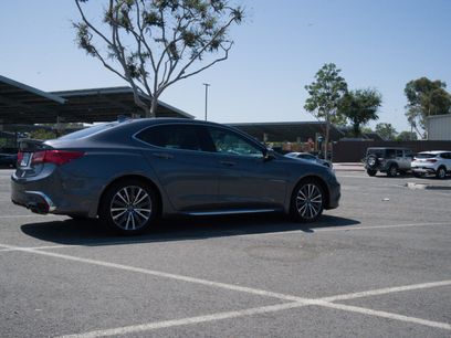 Used 2018 Acura TLX V6 w/ Advance Package