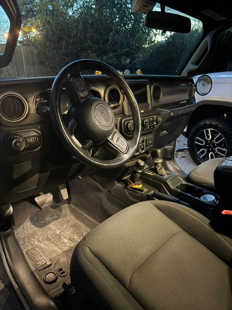 Used 2020 Jeep Wrangler Unlimited Sport S AWD/4WD image 13