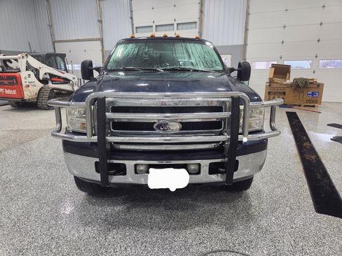 Used 2006 Ford F250 XLT image 25